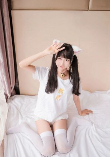 怡红院五月天丁香婷婷_BD英语在线观看视频