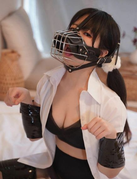 99精品久久久久久久久久综合_完整版BD高清中字