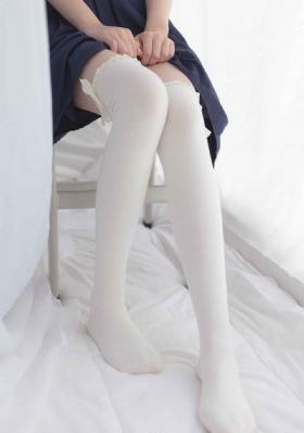 少妇无码αV无码专区在线观看_英文版字幕