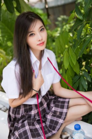 大陆第一女rapper欢迎您_免费国语