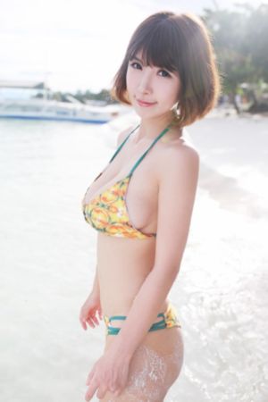 漂亮人妻电车上遭痴汉侵犯_BD免费观看