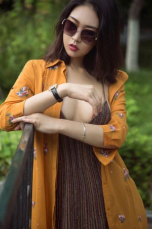美女打开双腿扒开屁股眼直播_BD韩语在线观看