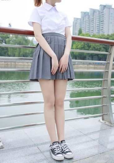 欧美女女_720神马在线观看