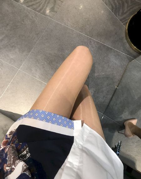 强奸淫乱小说_DVD日韩电影在线