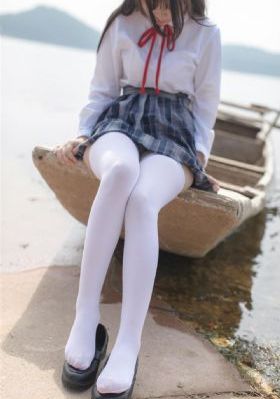 被老头玩弄邻居人妻中文字幕_BD英语在线手机播放