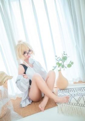 午夜精品18视频_DVD超清免费观看