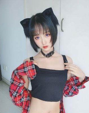 老汉强势双飞俩风韵犹存女人_BD韩语完整在线观看