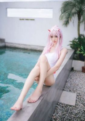 女知青脱了内裤张开腿让人_BD韩语完整在线观看